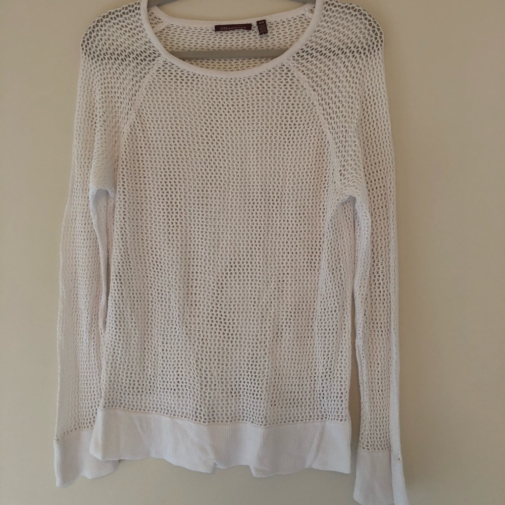 Women’s white long sleeve fishnet size medium